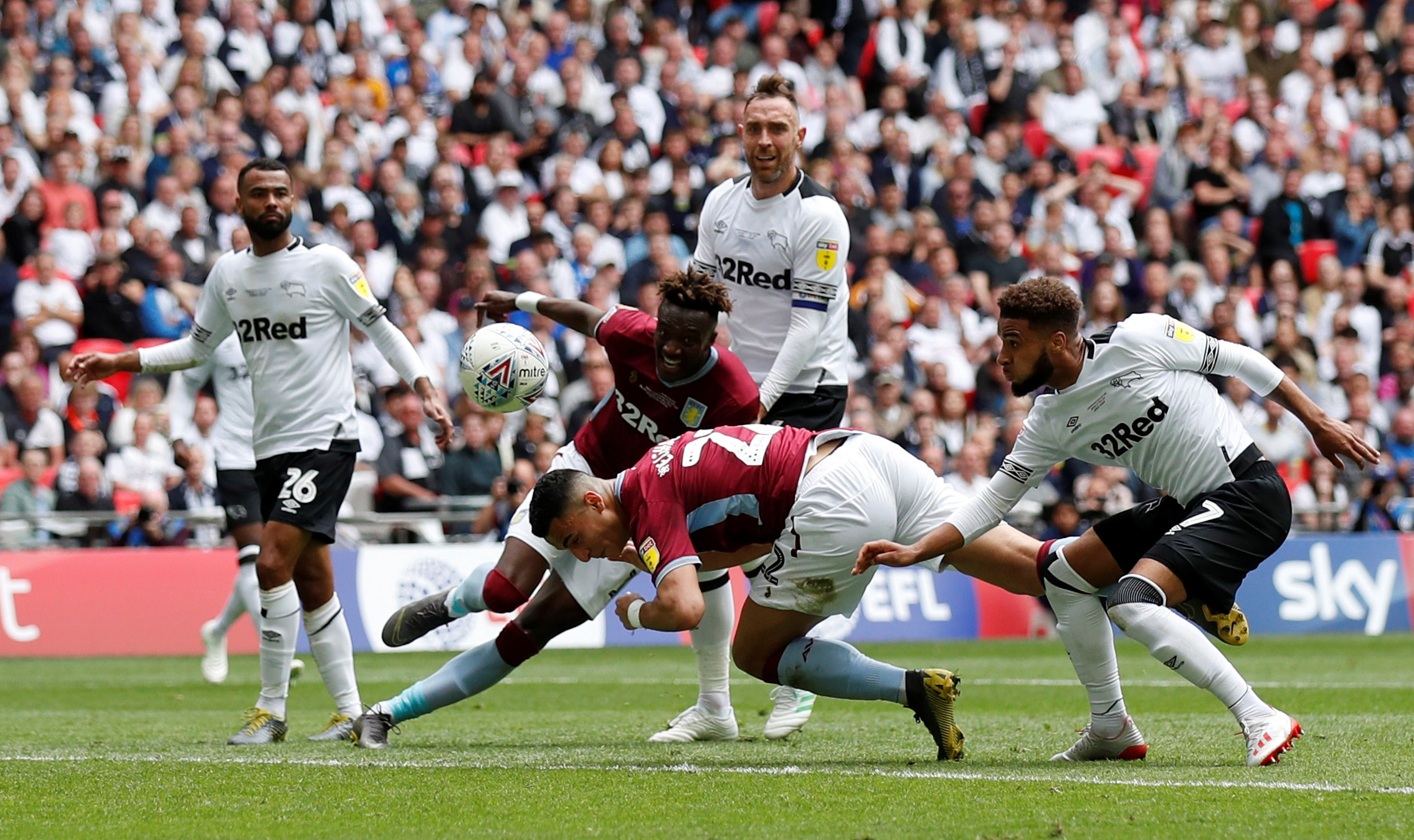 LPL夏季赛W1D7：TT挑战JDG，焦点之战LNG对阵TES